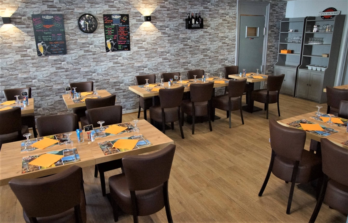 Le restaurant - Le Relais - Massiac - restaurant Français MASSIAC